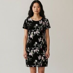 Calvin Klein Velvet Embroidered Floral‎ Shift Dress Romantic Elegant Size 8 NWT